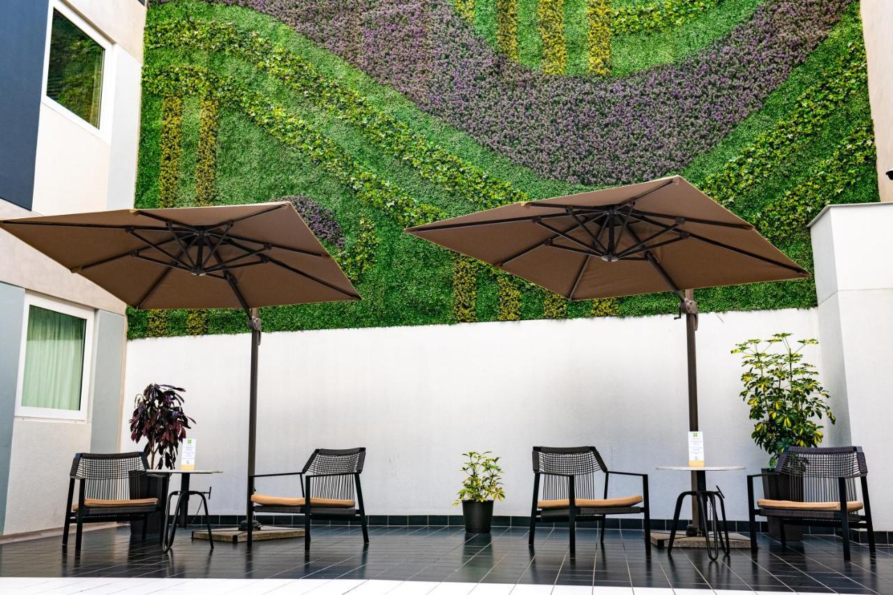 Ibis Styles Lima San Isidro Hotel Exterior photo
